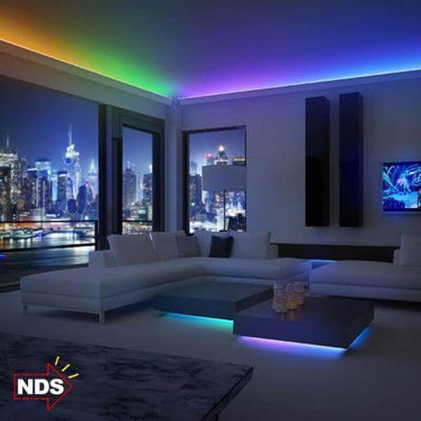 Tira de Led RGB com Controle Remoto - 300 Leds em 4.8 mts