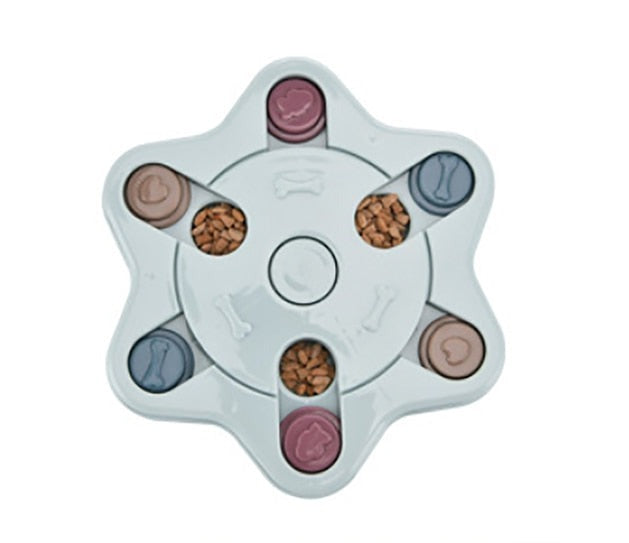 Brinquedo Interativo com Alimentação