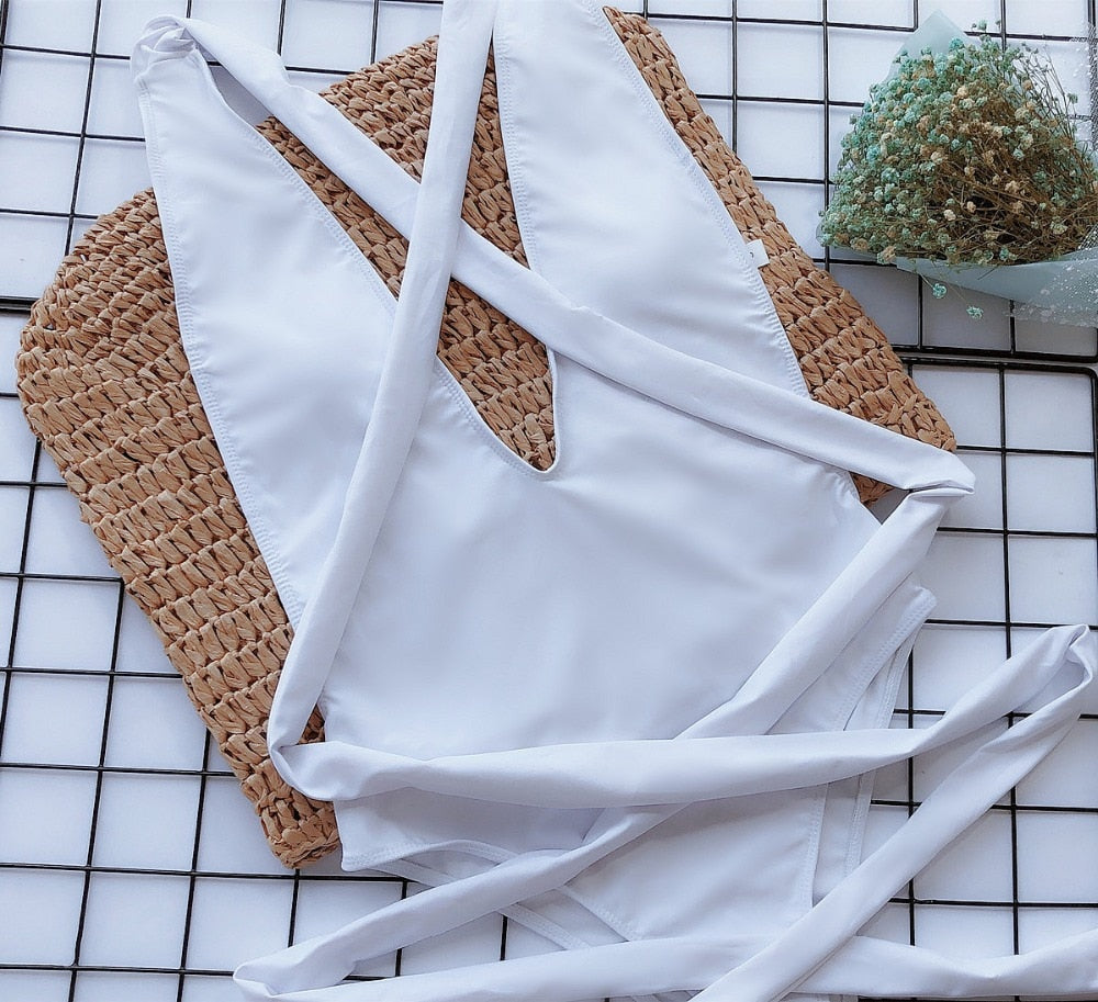 Maiô Decote V com Laço para Amarrações 2023 2 cores