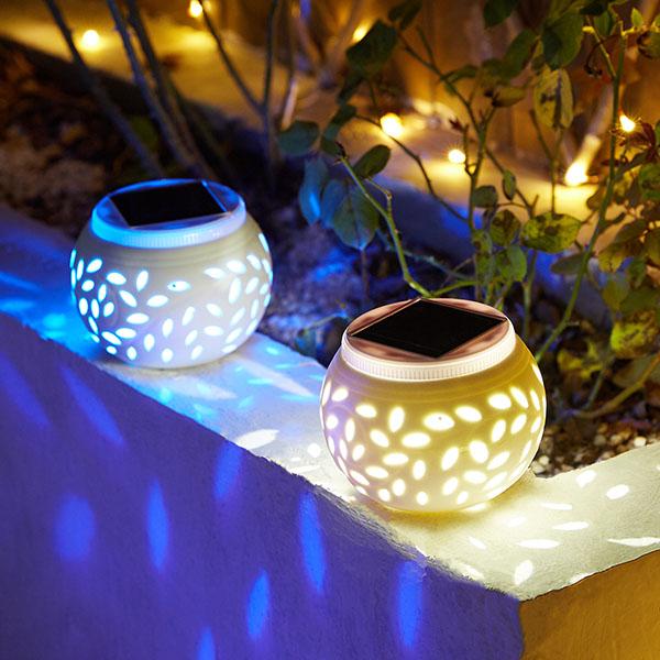 Lâmpada LED de Cerâmica com Energia Solar